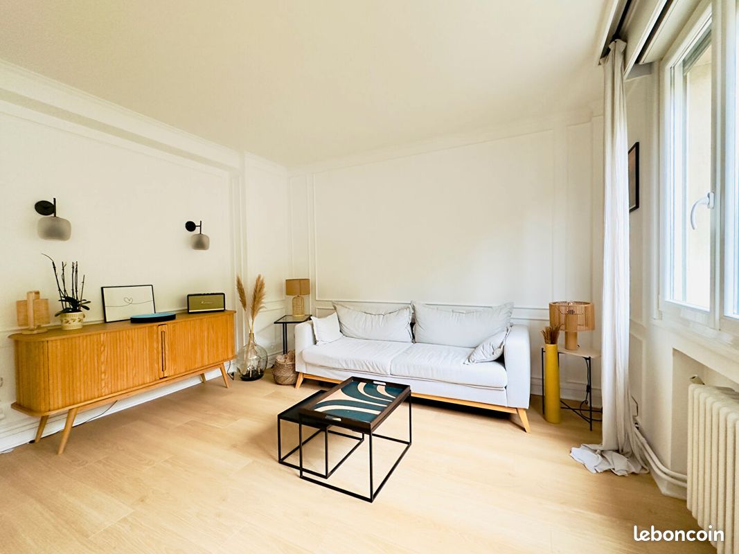 Appartement 2 pièces 56 m² · à La Madeleine · 56 m² · 235 000 €