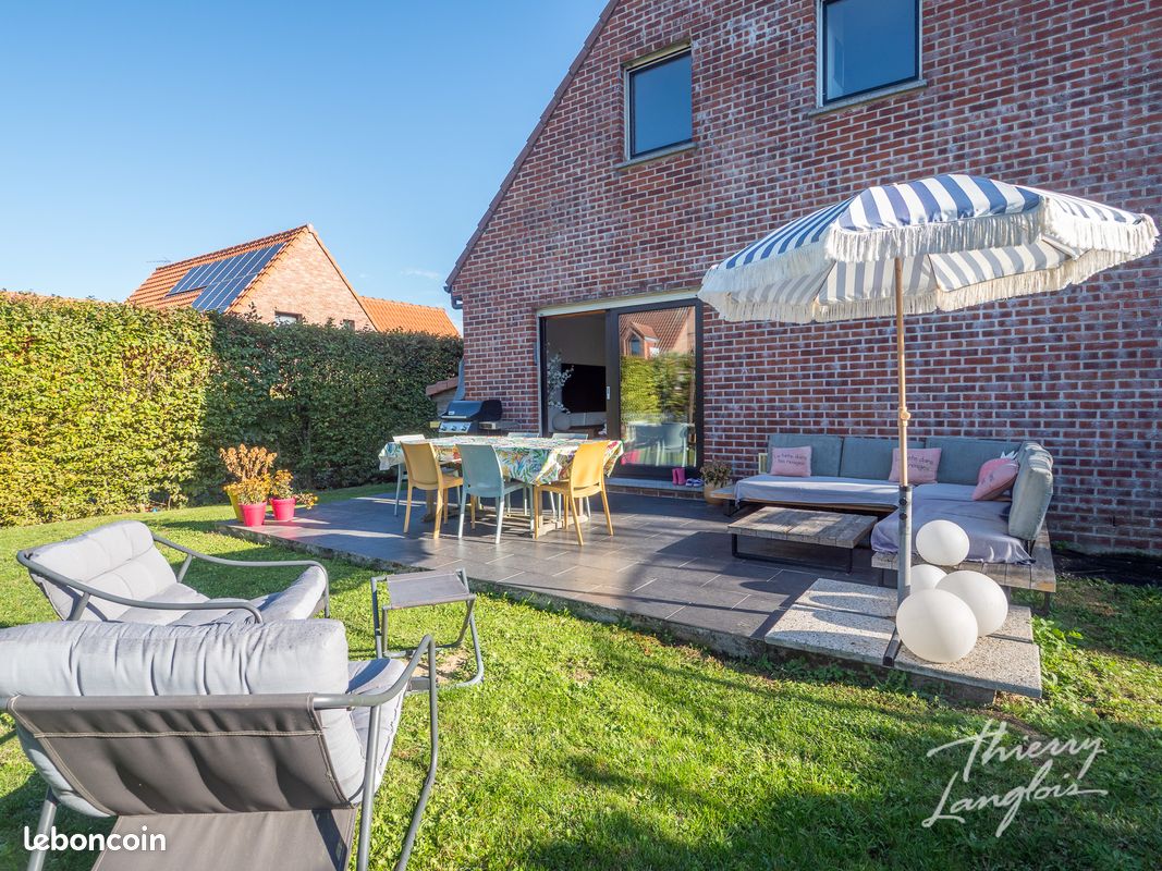 Maison 8 pièces 151 m² · à Camphin-en-Pévèle · 151 m² · 599 000 €