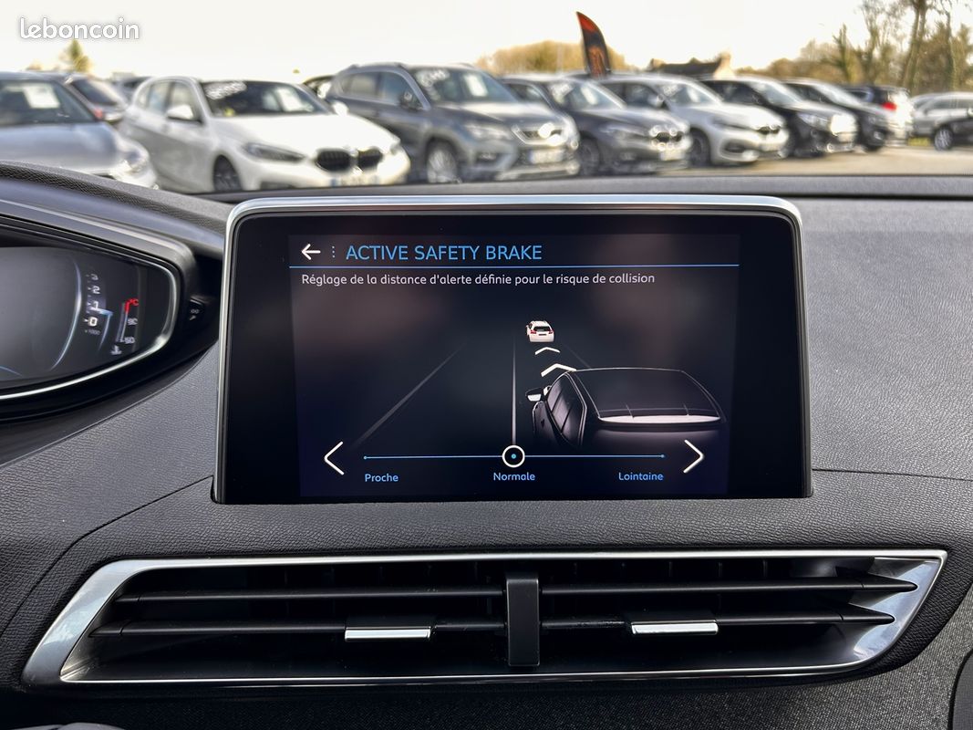 Peugeot 5008 1.5 BLUEHDI 130CH S&S ALLURE BUSINESS EAT8 (image 14)