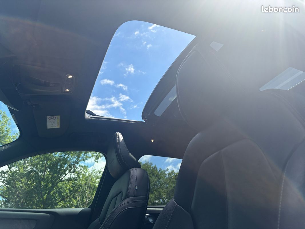 VOLVO XC40 D4 190 AWD INSCRIPTION LUXE GEARTRONIC 190Ch Garantie 12 mois (image 15)