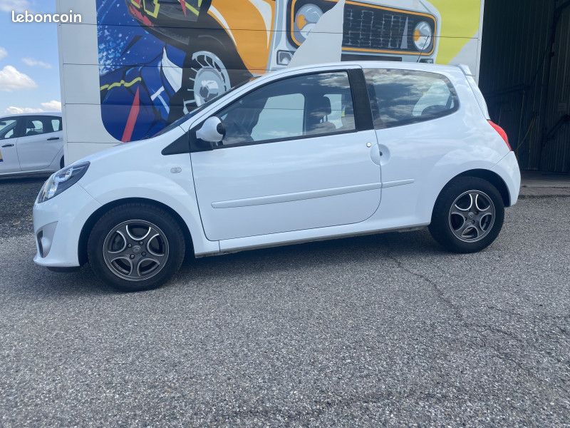 Renault TWINGO II 1.5 DCI 85CH DYNAMIQUE (image 2)