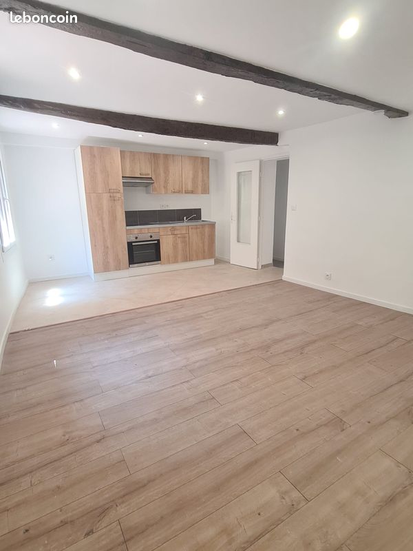 Appartement 2 pièces 43 m² · à Manosque · 43 m² · 680 €