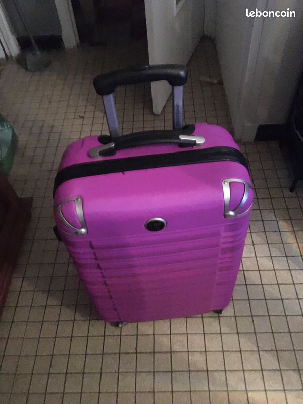 Valise violet CDB (image 1)