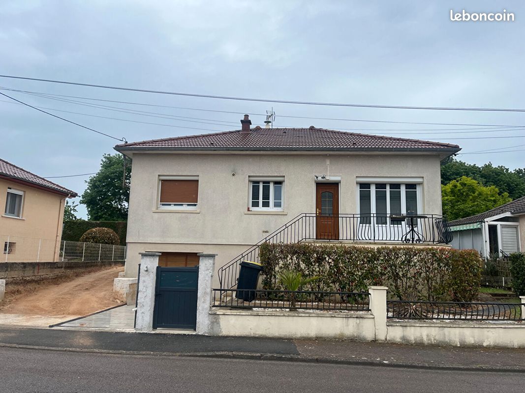 Maison 6 pièces 154 m² · à Le Breuil · 154 m² · 199 000 €