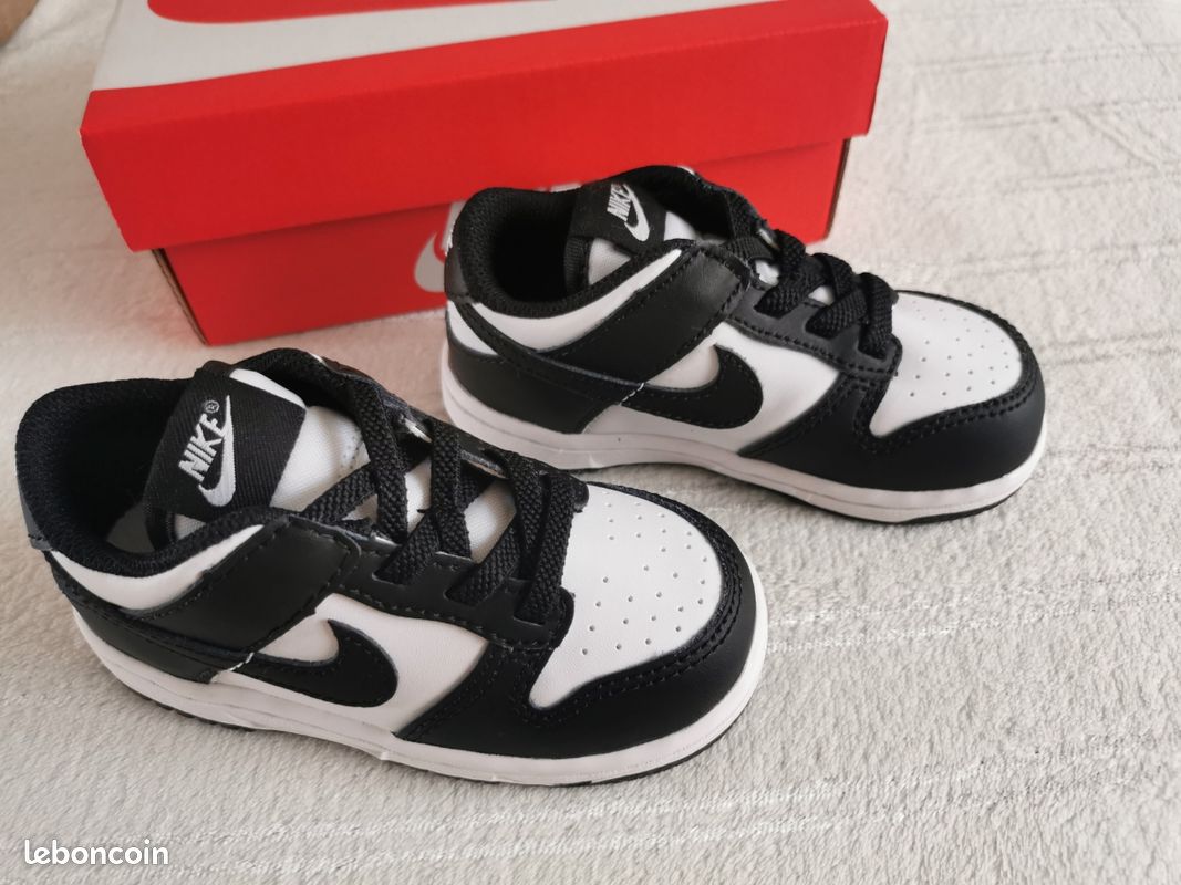 Basket Nike neuve pointure 23,5 Chaussures