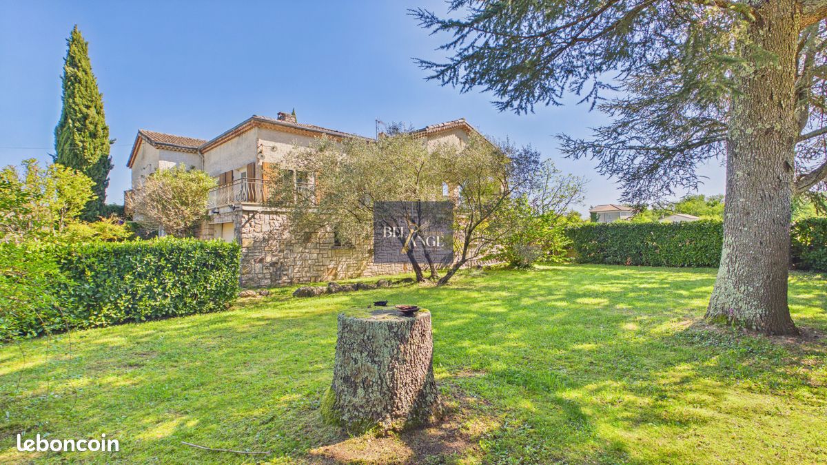 Maison 6 pièces 184 m² · à Berrias-Et-Casteljau · 184 m² · 335 000 €