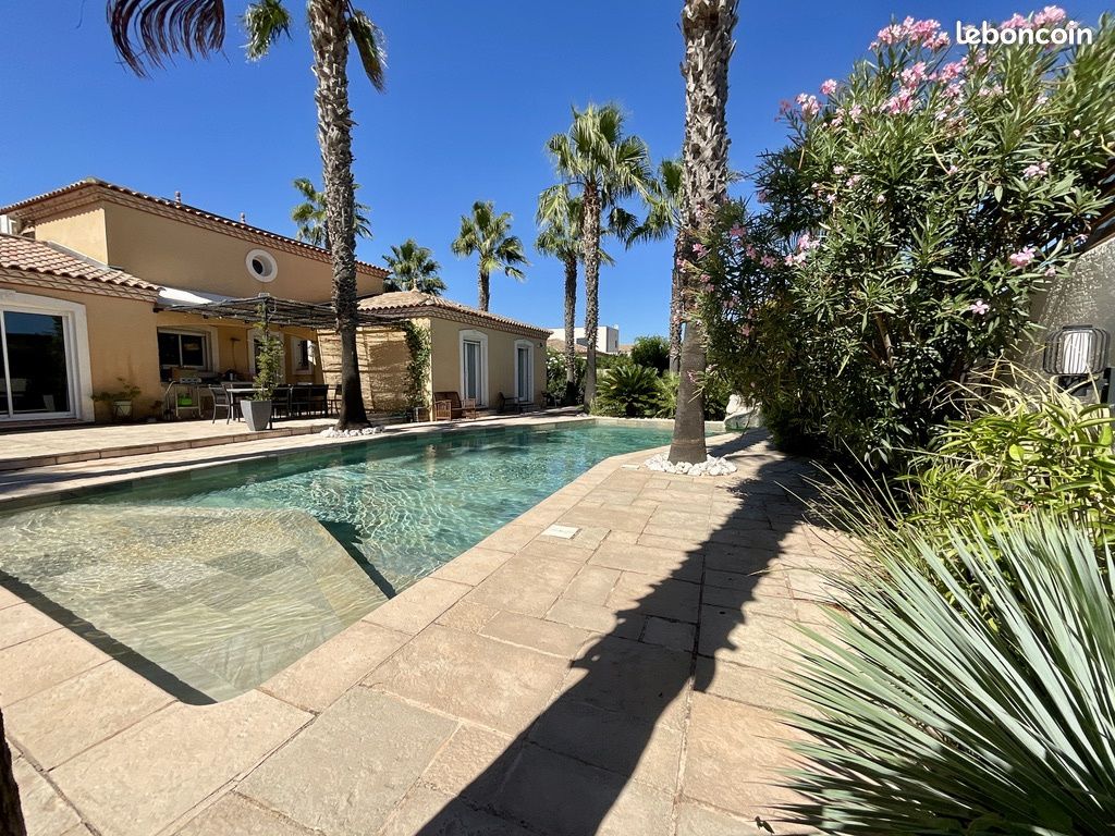 Maison 7 pièces 206 m² · à Marseillan · 206 m² · 780 000 €
