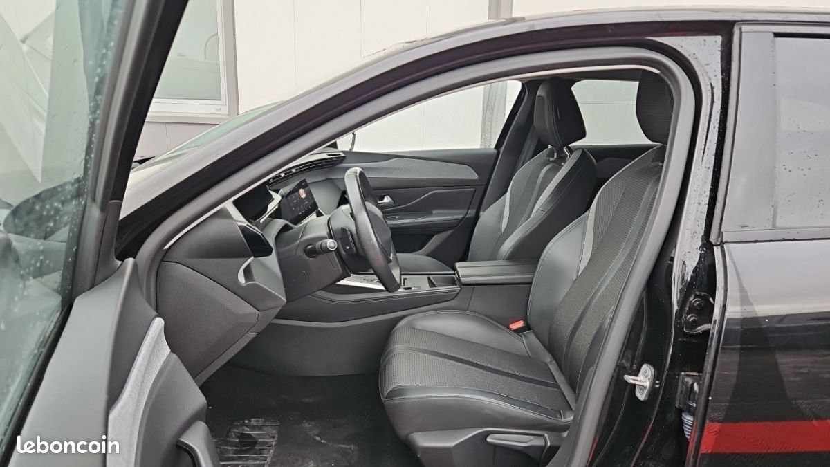 Peugeot 308 SW BLUEHDI 130CH SS EAT8 ALLURE (image 14)