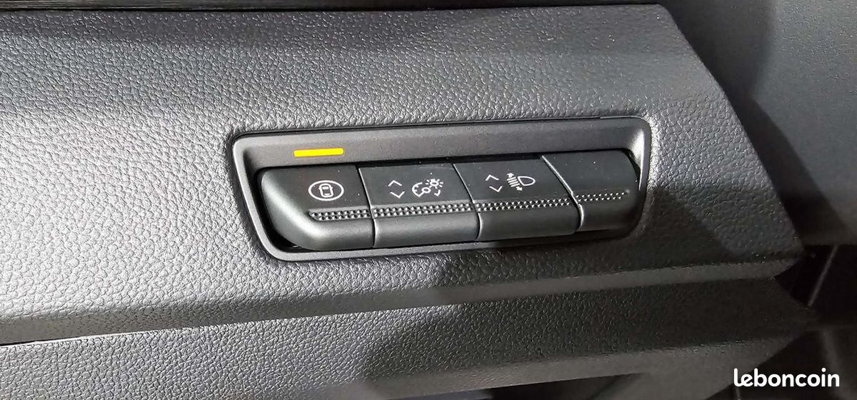 Nissan Primastar COMBI L1H1 3.0t 2.0 dCi 170 S/S BVA9 Tekna 8 pl (image 38)