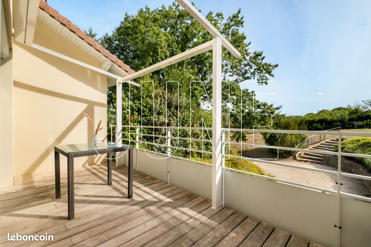 Appartement 4 pièces 78 m² · à Chaponnay · 78 m² · 349 000 €