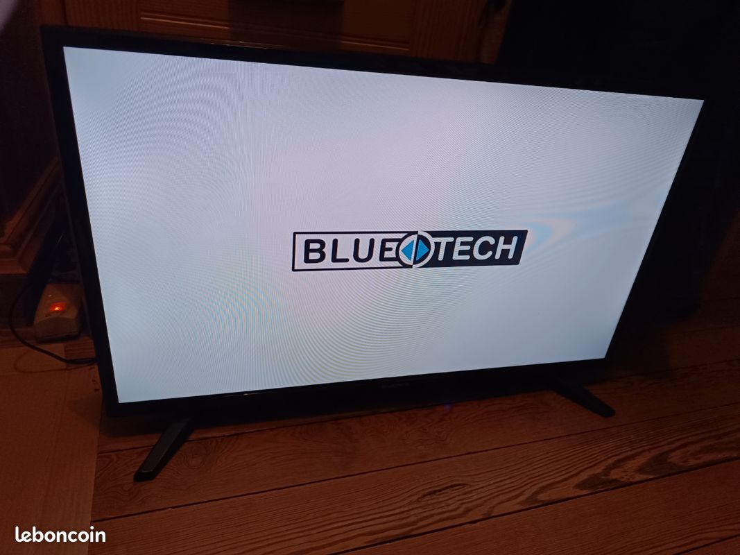 Télécommande Pour Téléviseur Bluetech Modèle TVL32HDBT001 - Neuf Sous Emballage - Remplacement D'origine