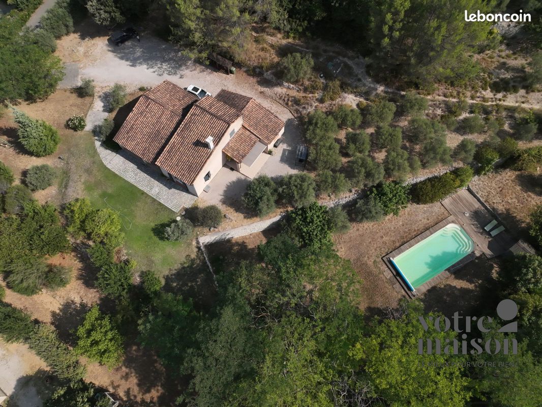 Maison 4 pièces 155 m² · à Simiane-Collongue · 155 m² · 840 000 €