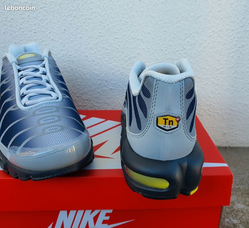 Nike Air Max Plus 3M pointure 42 (image 17)