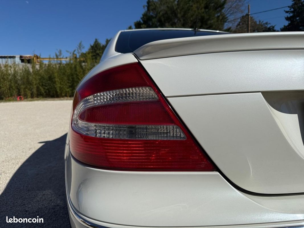 MERCEDES CLK Coupé 55 AMG - C209 facelift - BVA - TO - Garantie 12 mois (image 36)