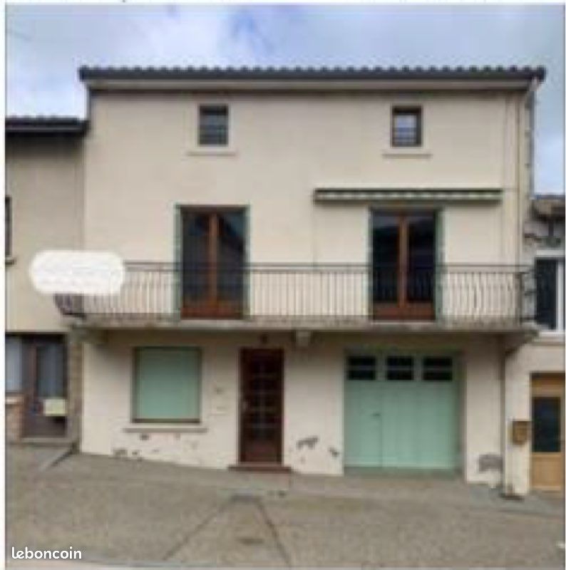 Maison 5 pièces 120 m² · à Rontalon · 120 m² · 940 €