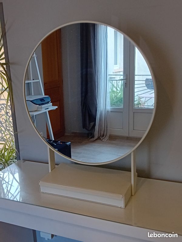Miroir coiffeuse IKEA (image 1)