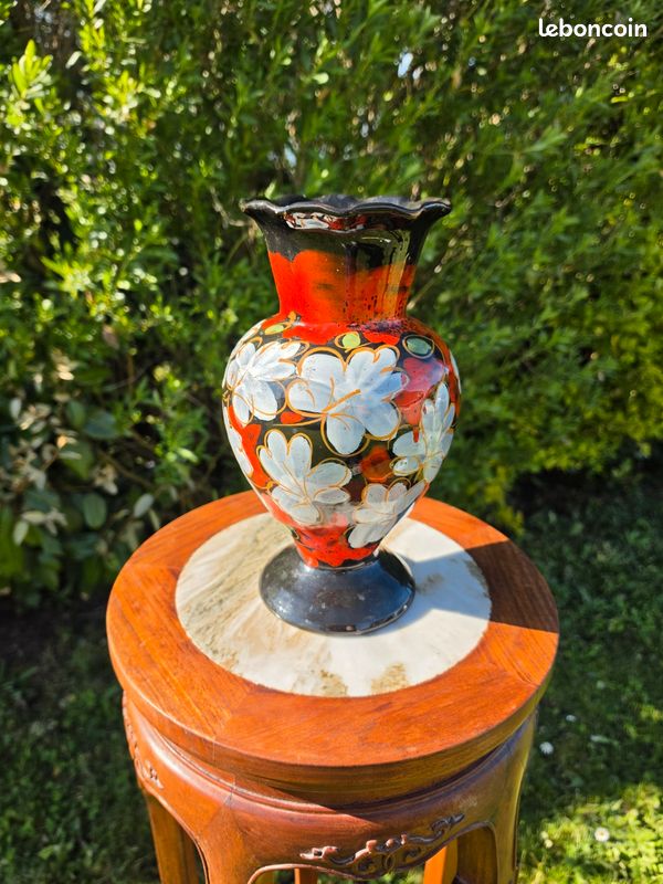 MAGNIFIQUE VASE VINTAGE 1960 EN CERAMIQUE NOIRE NACREE ROUGE 60S 60'S ANNEES 60