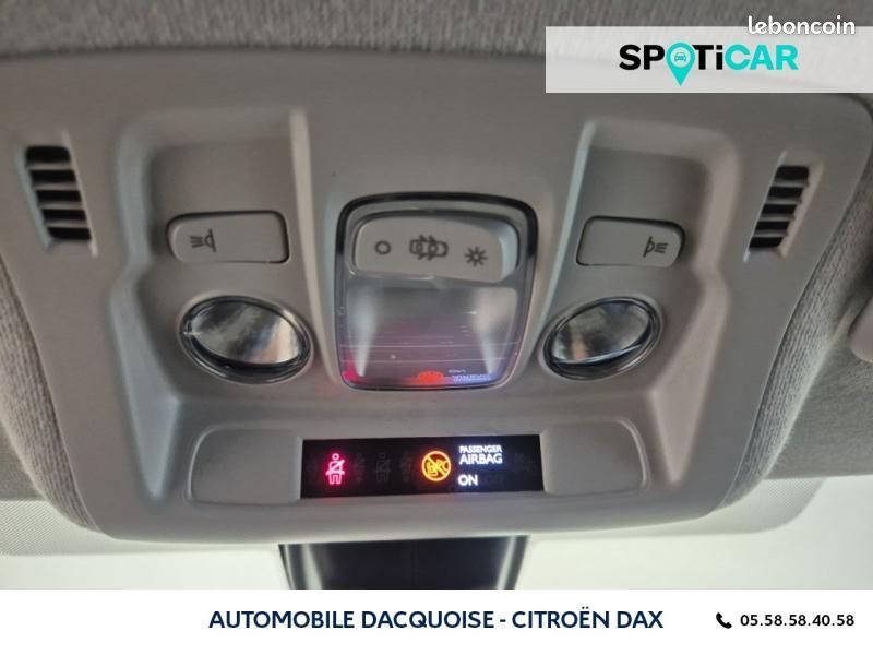 Citroen C3 1.2 PureTech 110ch S&S Shine 120-123g (image 26)