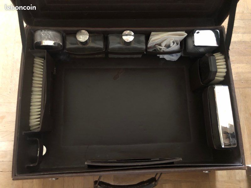 Vintage valise de voyage et de toilette 40s (image 1)