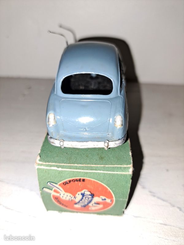 Miniature Norev Ford Vedette 54 Ambulance - 1957, Bon état, Collection