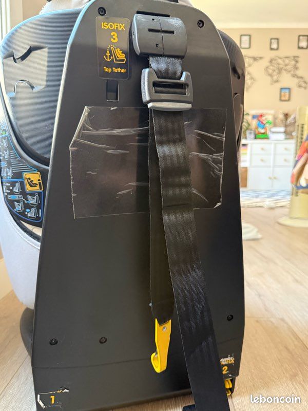 Siège auto Axissfix plus Bebeconfort avec housse de protection (image 8)