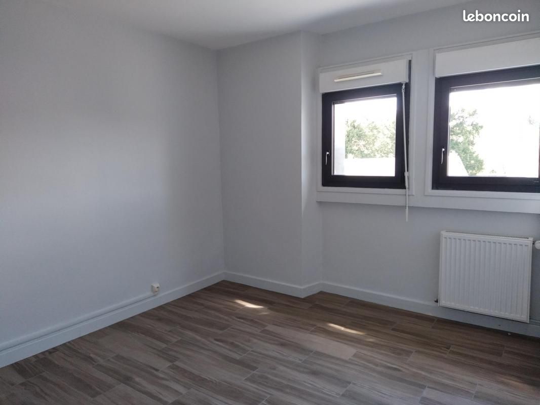 Appartement 3 pièces 52 m² - Uzerche 19140 (image principale 4)