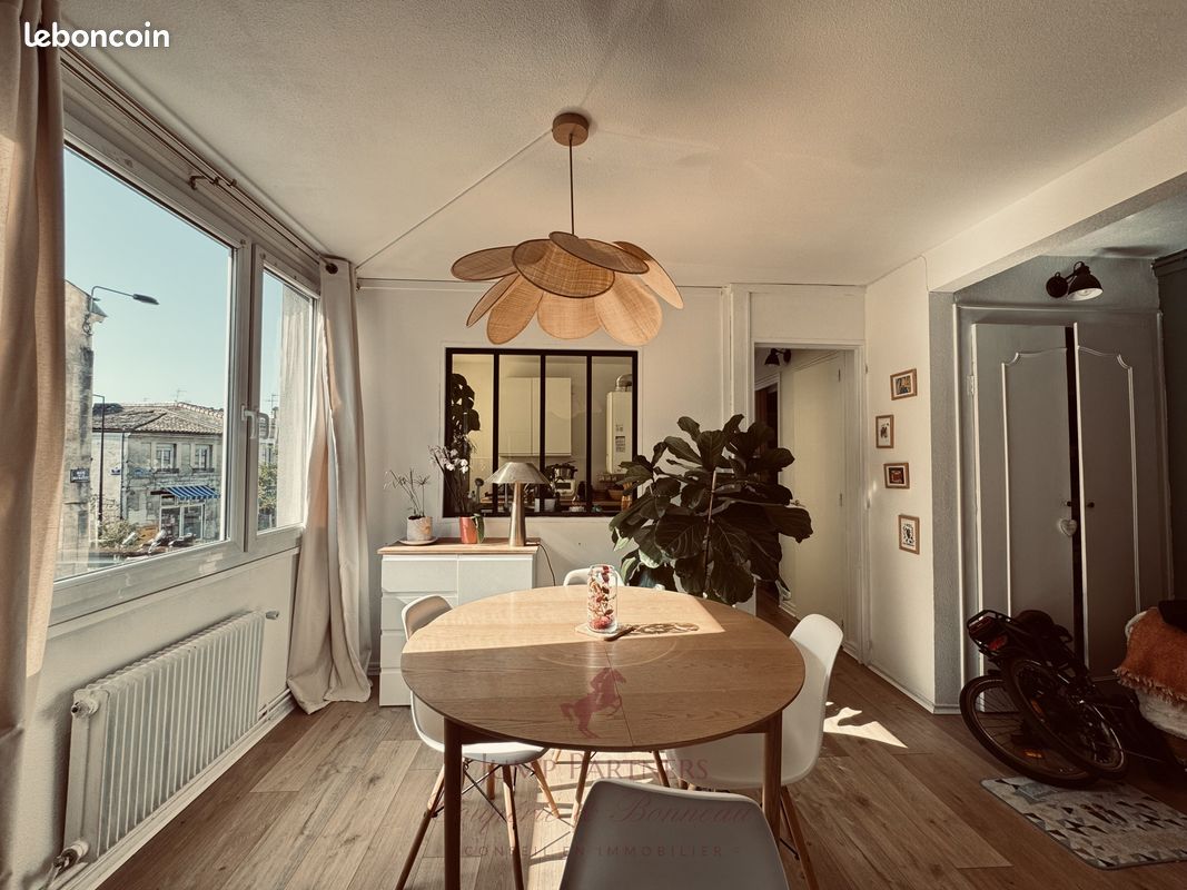 Appartement 3 pièces 44 m² · à Bordeaux · 44 m² · 220 000 €