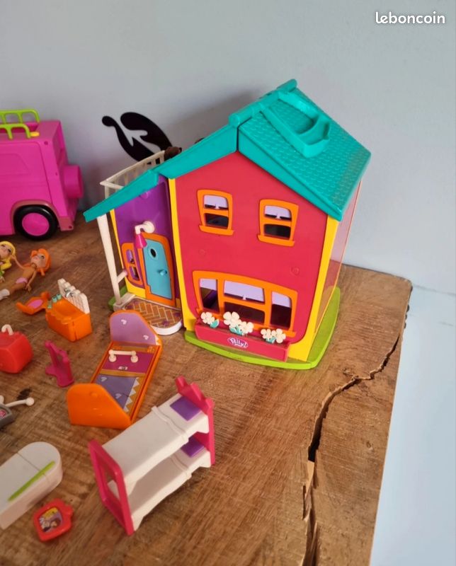 Polly Pocket Wall Party Ultimate All-in-One Playset