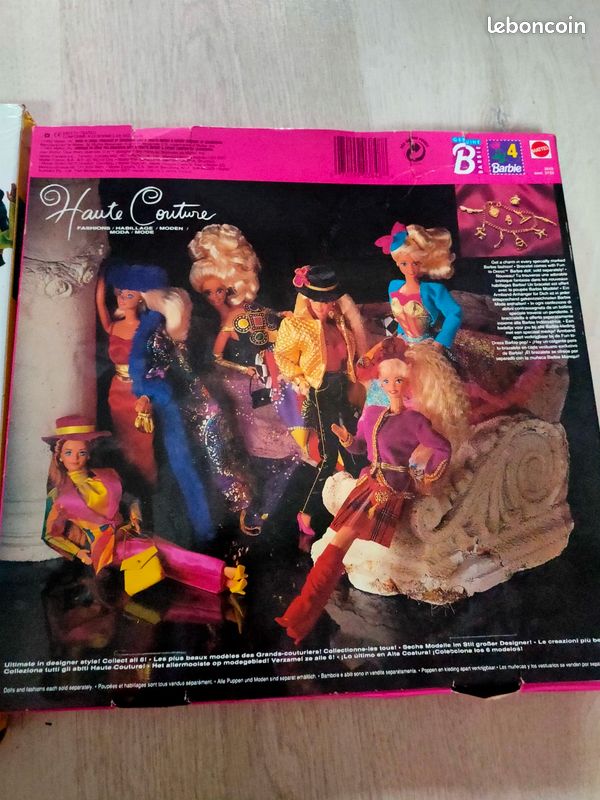 COLLECTION Barbie Vintage années 90, tenues mythiques, Haute