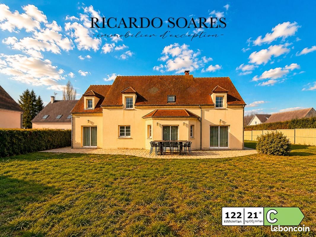 Maison 7 pièces 242 m² · à Cinqueux · 242 m² · 475 000 €