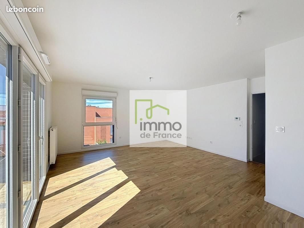 Appartement 4 pièces 80 m² · à Seclin · 80 m² · 1 031 €