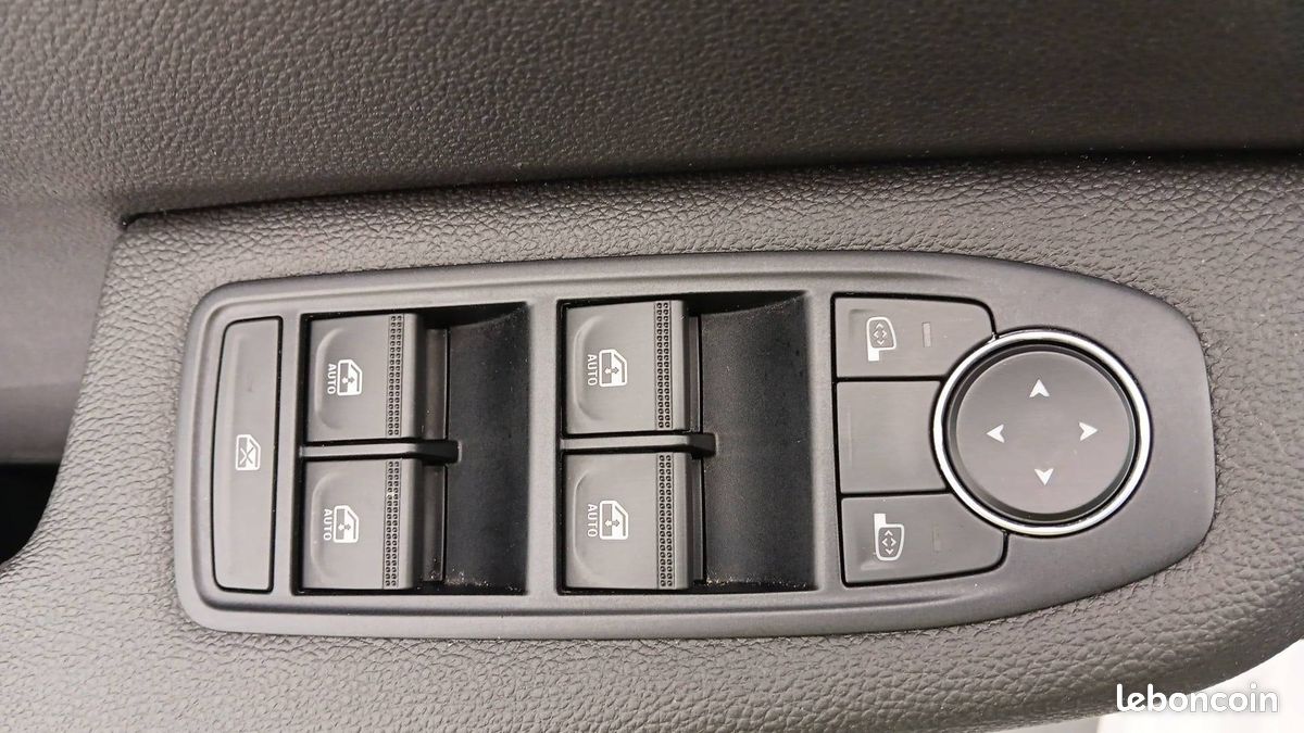 Renault clio e tech full hybrid 145 ch gsr2 (image 26)