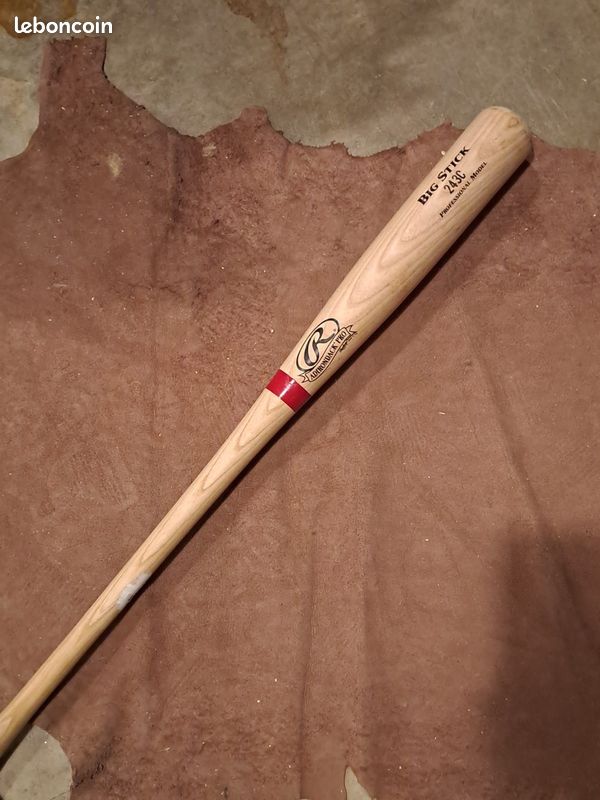 Batte de baseball en bois - Solide et durable