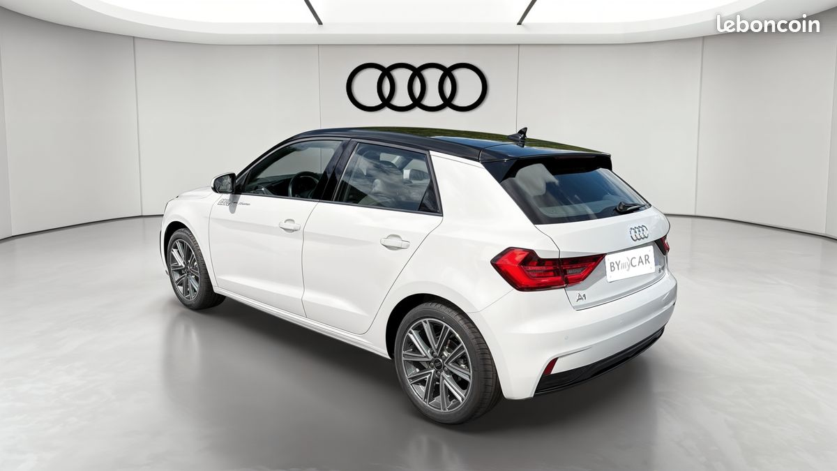 AUDI A1 Sportback 30 TFSI 116 ch S tronic 7 Design (image 3)