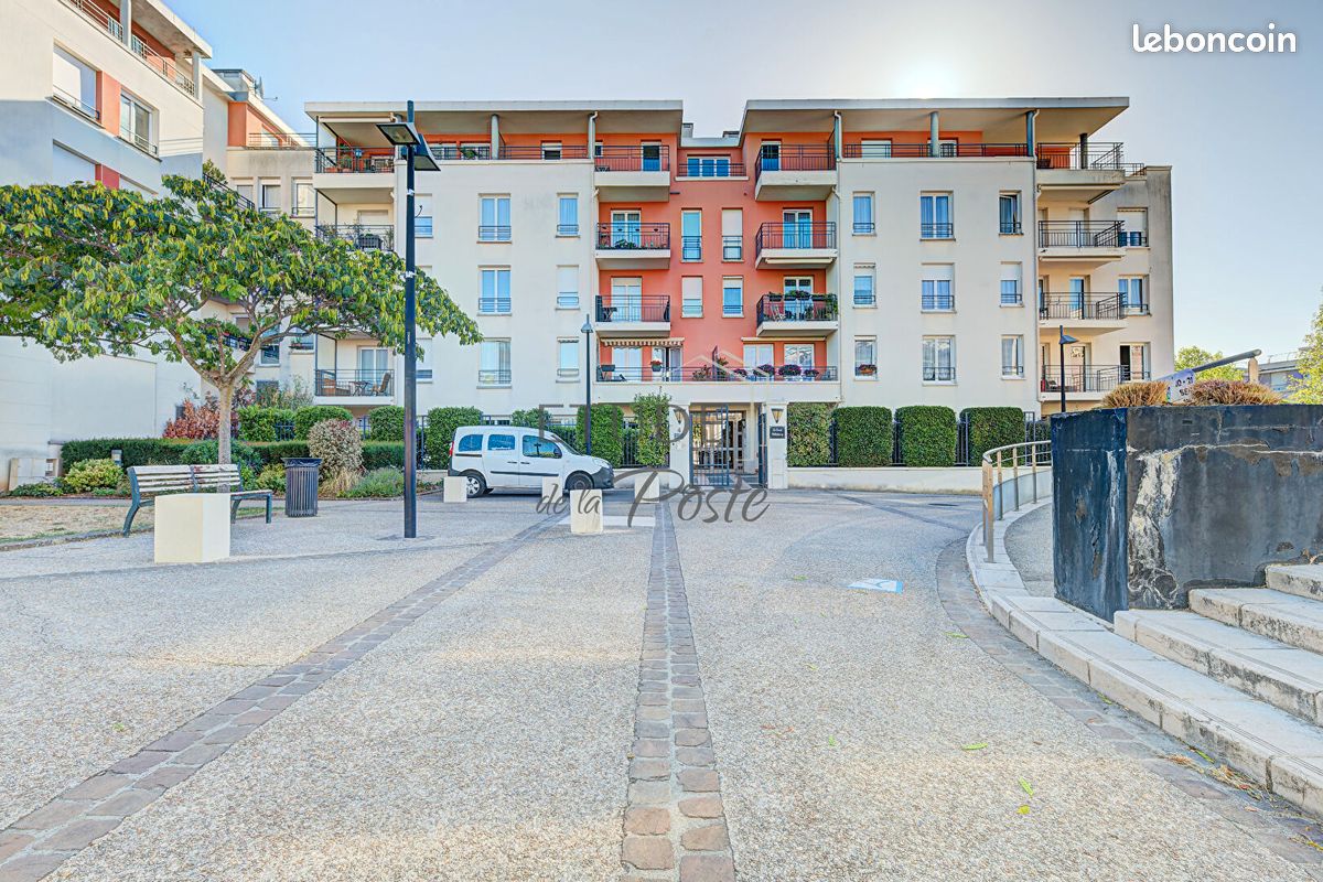 Appartement 3 pièces 64 m² · à Brunoy · 64 m² · 260 000 €