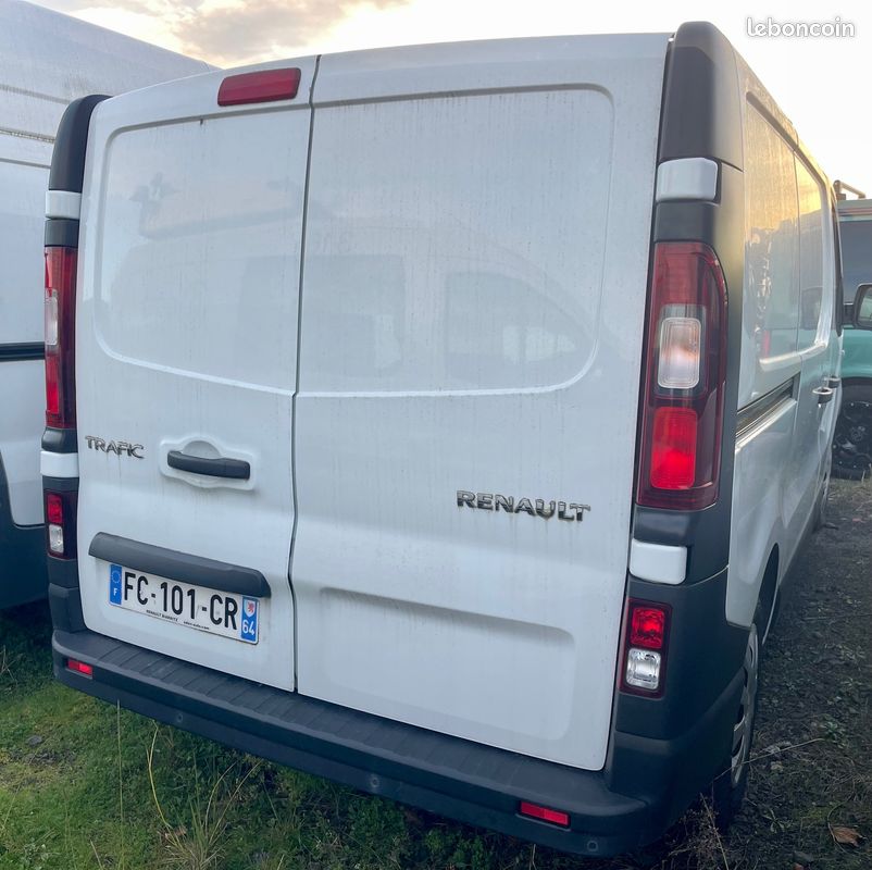 Renault Trafic 3 - 1.6 dci - 120ch - faible consommation ☘️ (image 4)