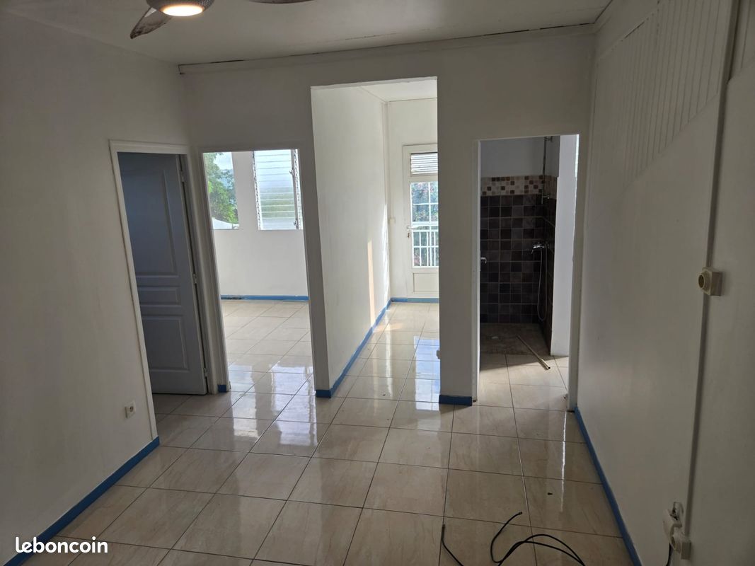 Appartement 3 pièces 35 m² · au Robert · 35 m² · 700 €/mois