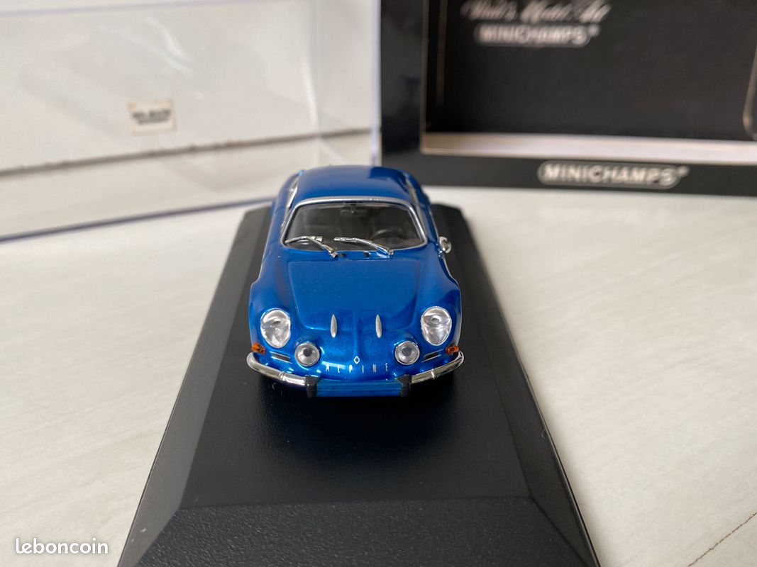 Alpine Renault A110 1600S bleu métallisé 1/43 Minichamps + stylo - Collection