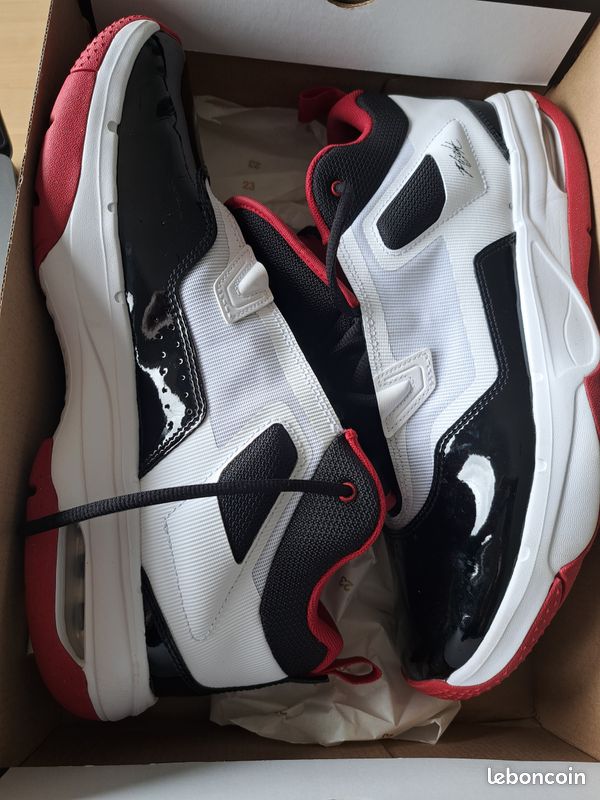 Jolie Baskets Jordan Stay Loyal 3 Marque Nike (image 2)