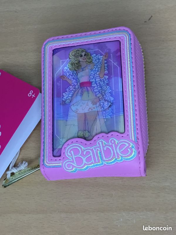 Portefeuille Loungefly Barbie (image 4)