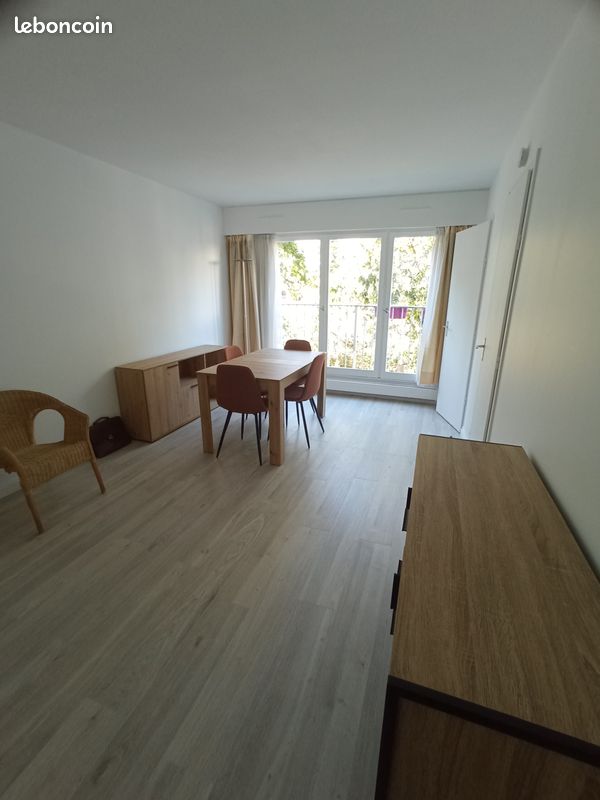 Appartement 1 pièce 27 m² · à Paris · 27 m² · 864 €/mois