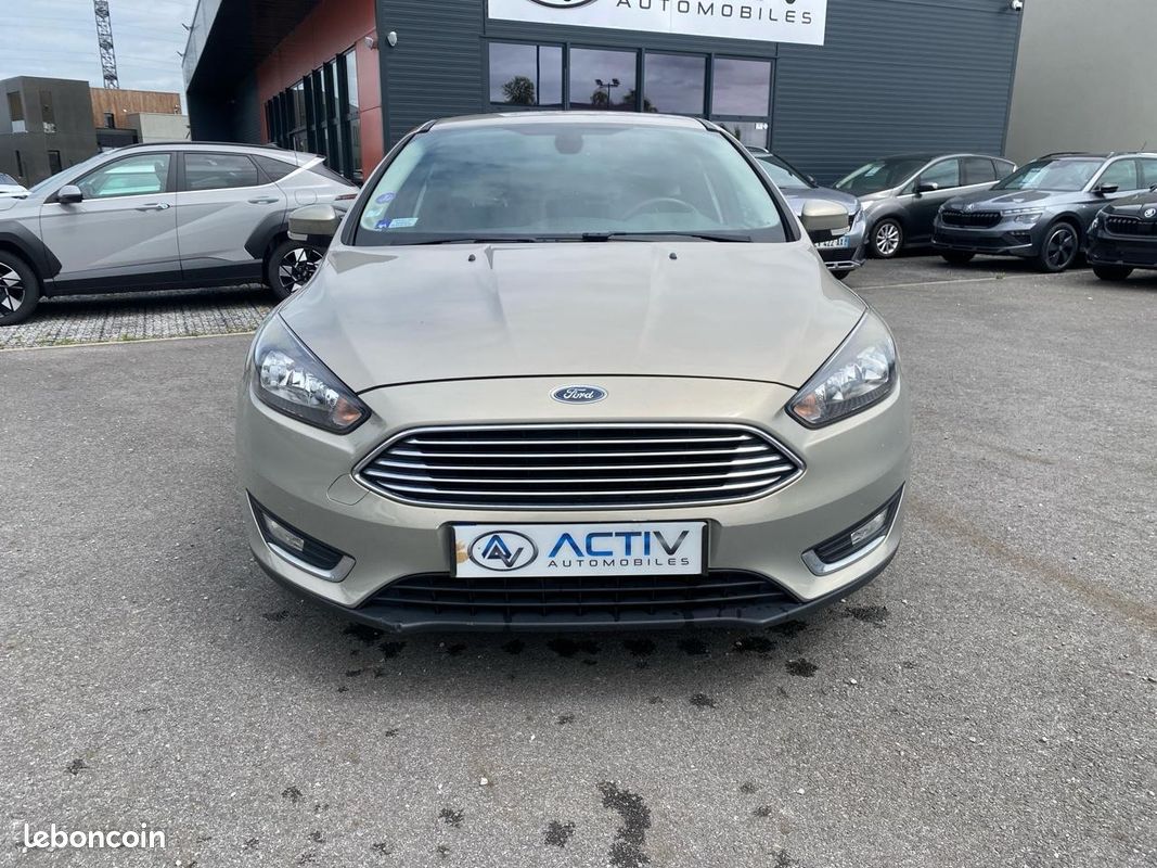 FORD FOCUS 1.5 ecoboost 182 titanium (image 2)