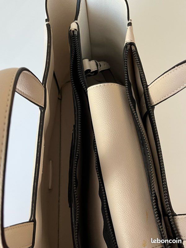 Sac à main Calvin Klein (image 3)