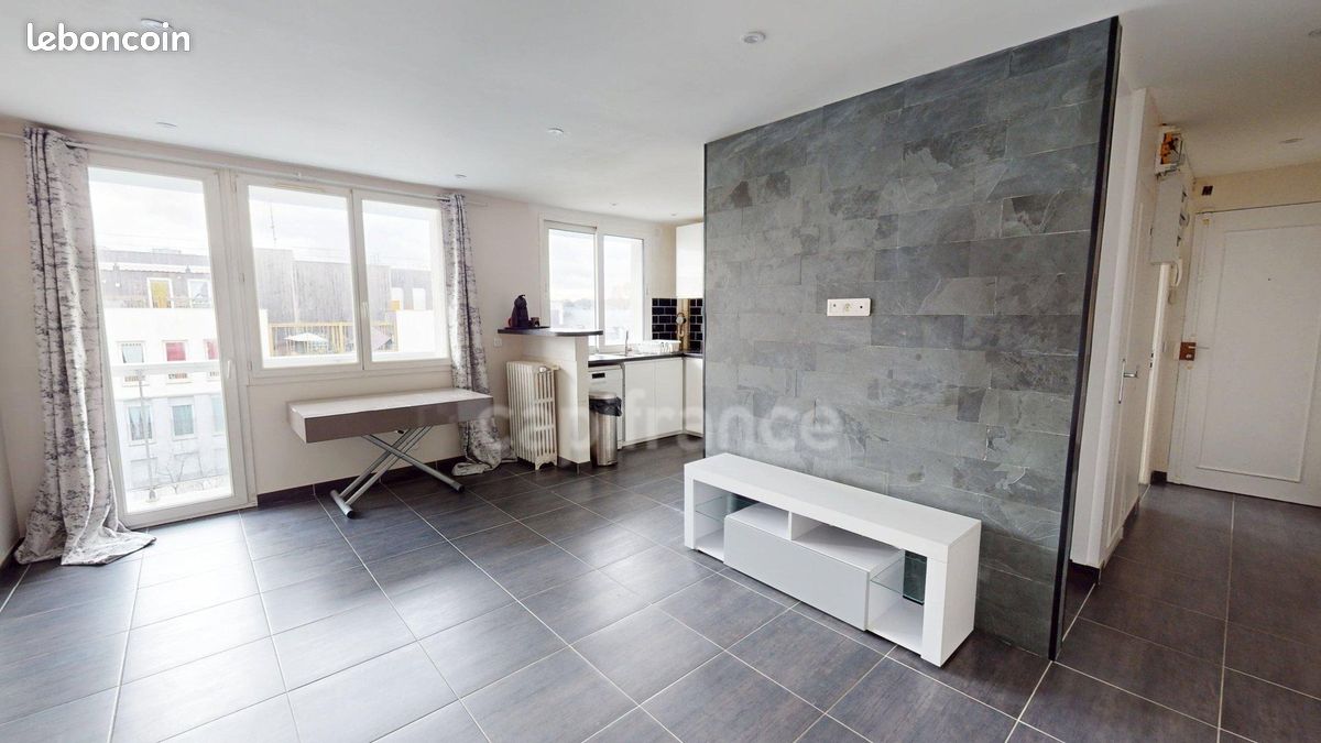 Appartement 4 pièces 67 m² · à Ris-Orangis · 67 m² · 138 000 €