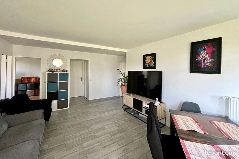 Appartement 3 pièces 65 m² · aux Clayes-sous-Bois · 65 m² · 169 655 €
