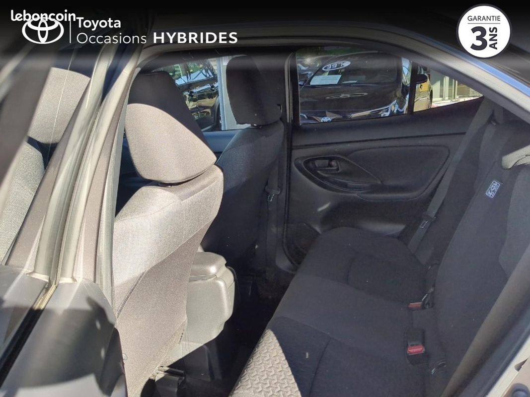 Toyota Yaris Cross 116h Design AWD-i MY22 (image 12)