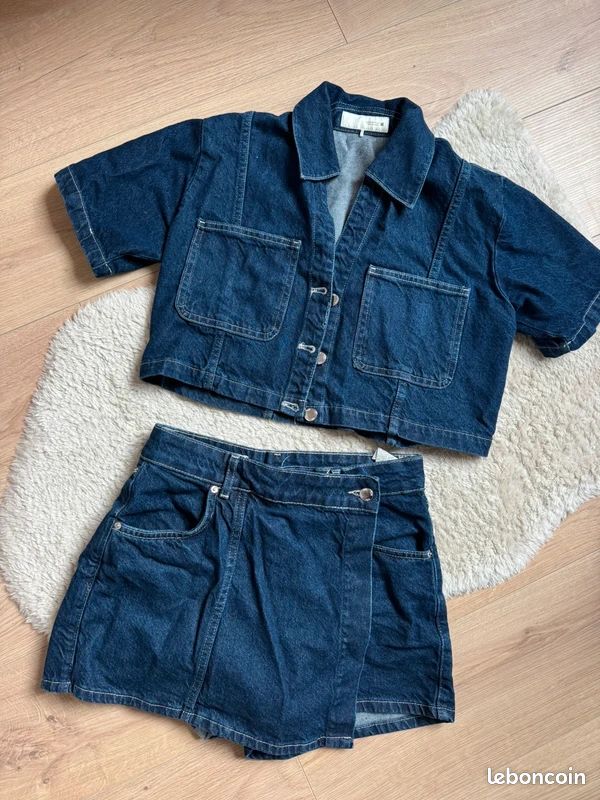 Jupe Courte Zara Femme Taille 12 – Bleue, Boutonnée, Coupe Crayon, 66% Coton