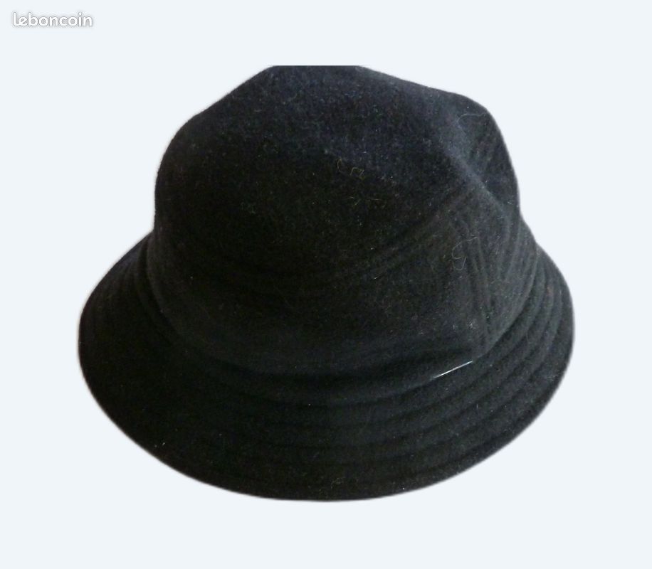 Chapeau noir en 80% laine et 20 % Polyamid Provenance Allemagne vintage en bon état Taille 56 (image 1)