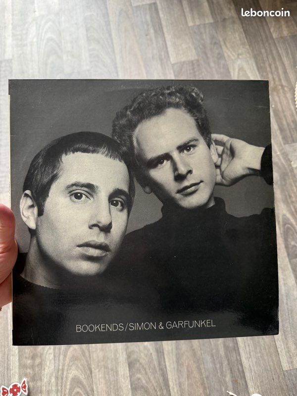 Vinyle bookends (image 1)