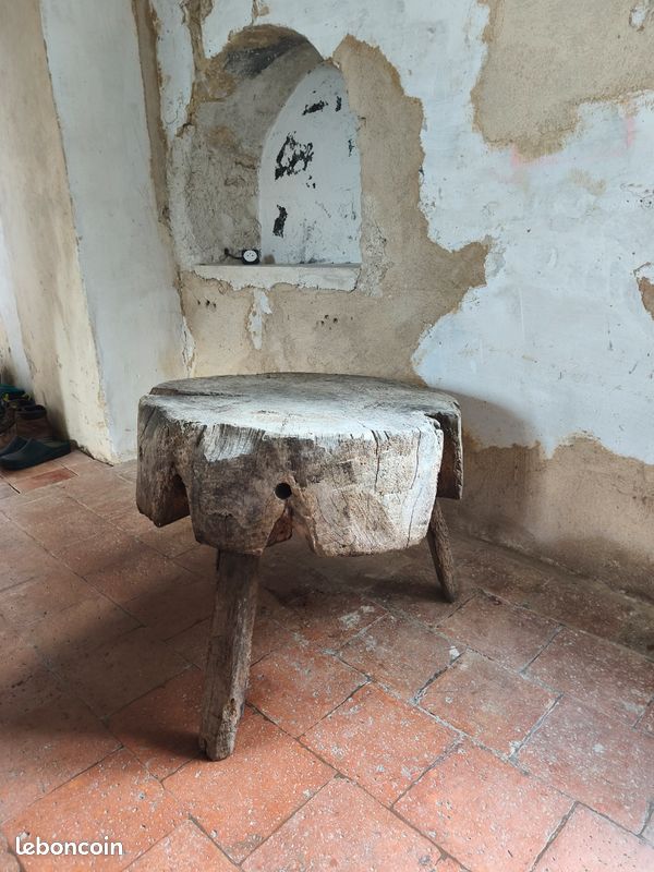 Billot bois grande dimension trois pieds (image 1)